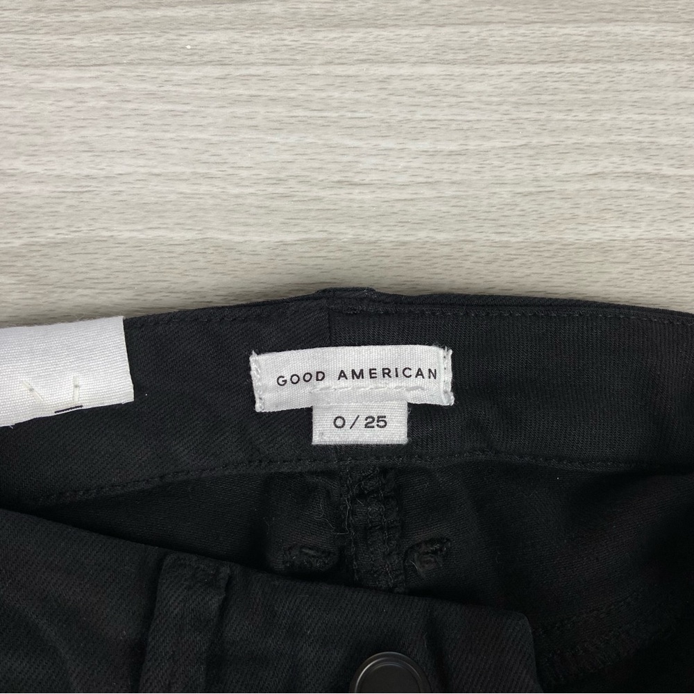 Good American Good Leg Flare Tummy Tech Jeans Size 25 Black - Picture 14 of 15